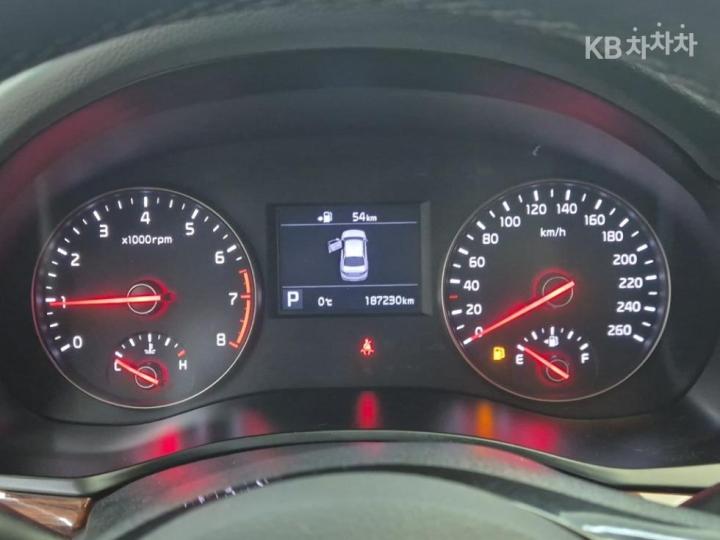 Kia K7 2.4 GDI Prestige 7
