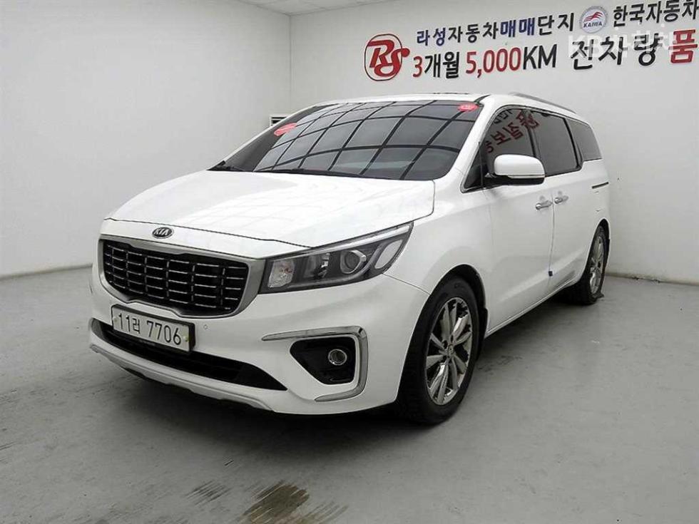 2019 - kia carnival