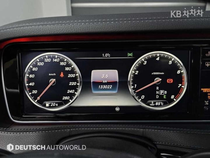 Mercedes-Benz S-Class New S400L 4MATIC 9
