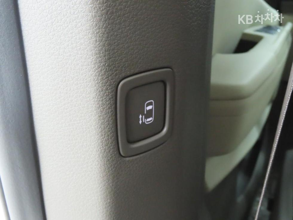 2024 - kia carnival