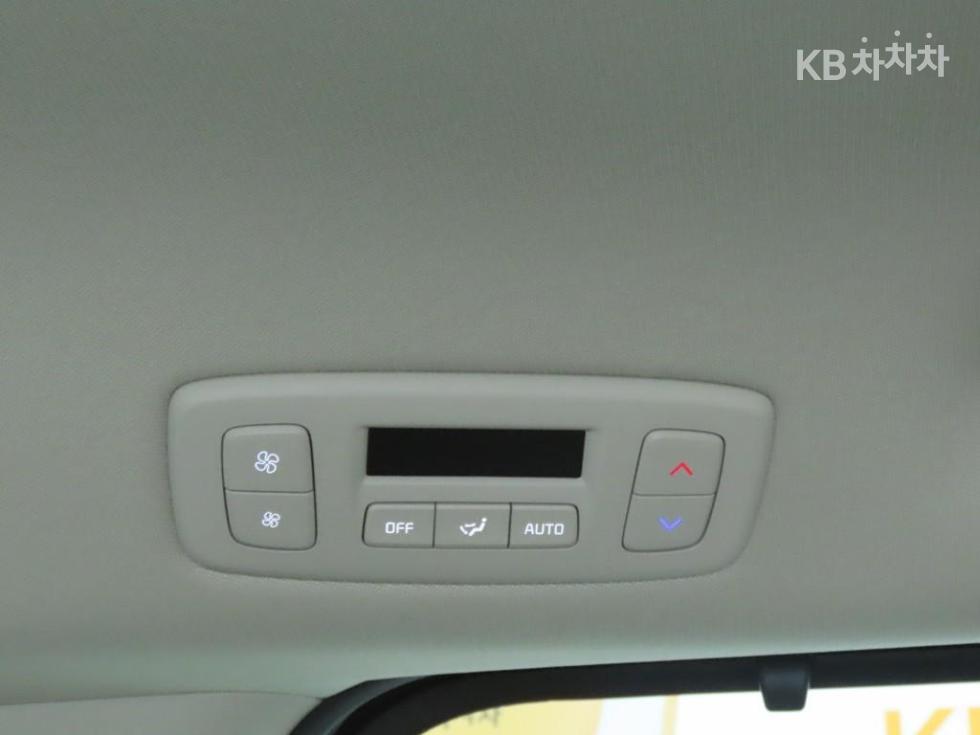 2024 - kia carnival
