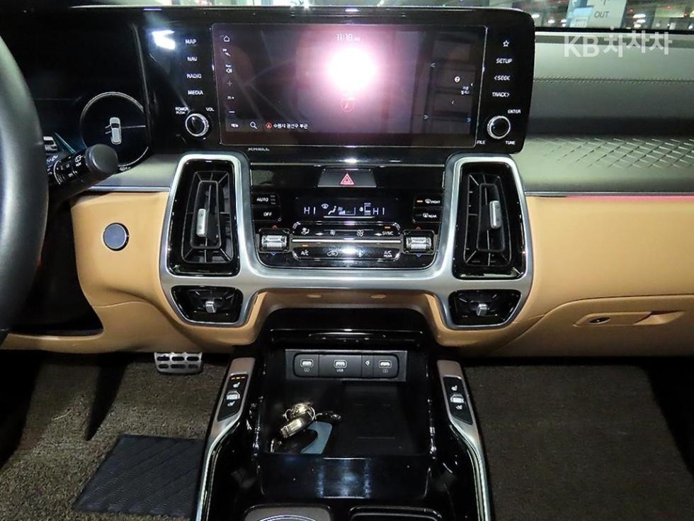 2021 - kia sorento