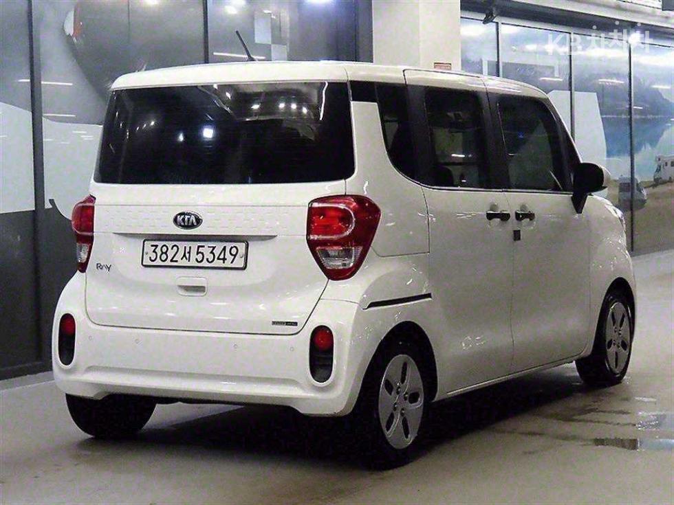 2020 - kia ray