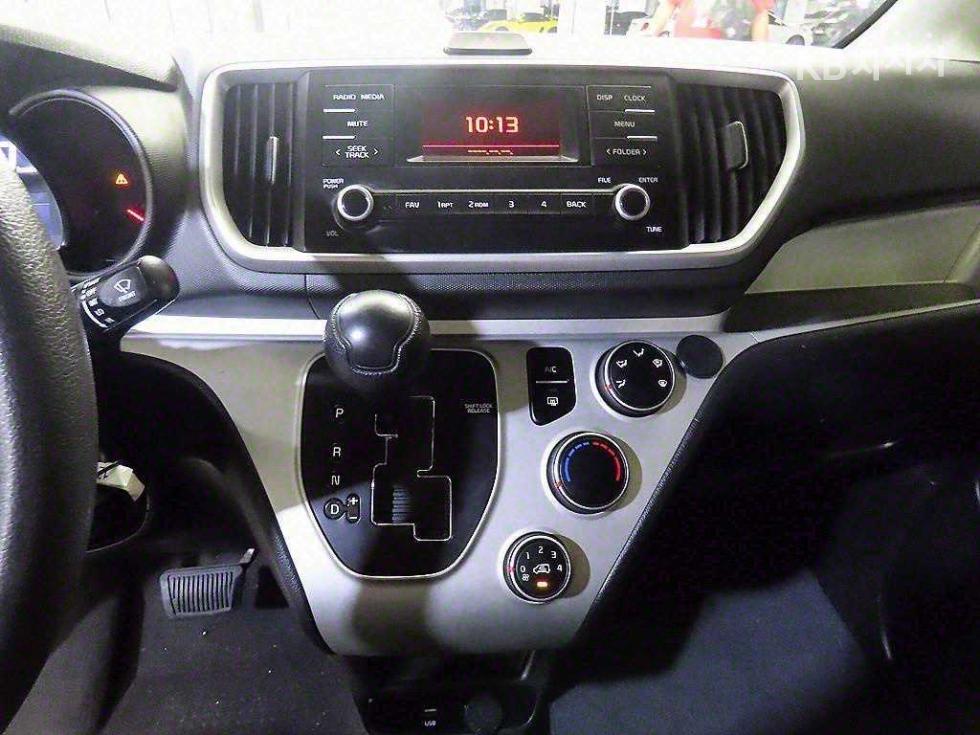 2020 - kia ray