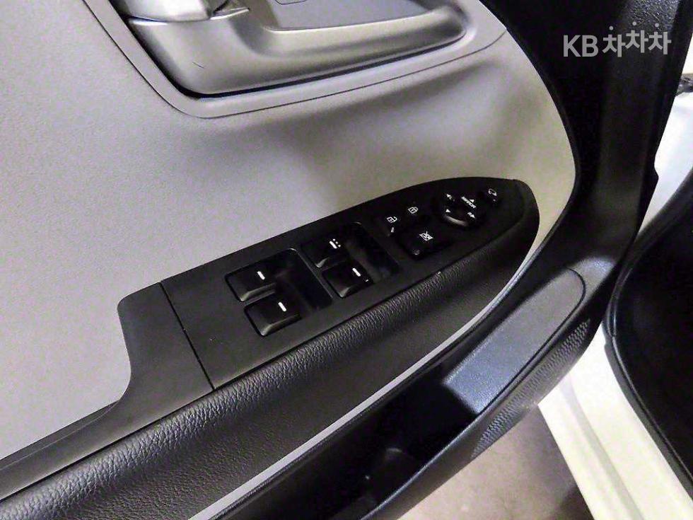 2020 - kia ray