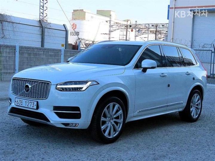 Volvo XC90 D5 Inscription 3