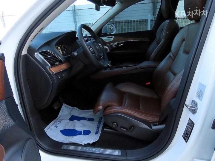 Volvo XC90 D5 Inscription 6