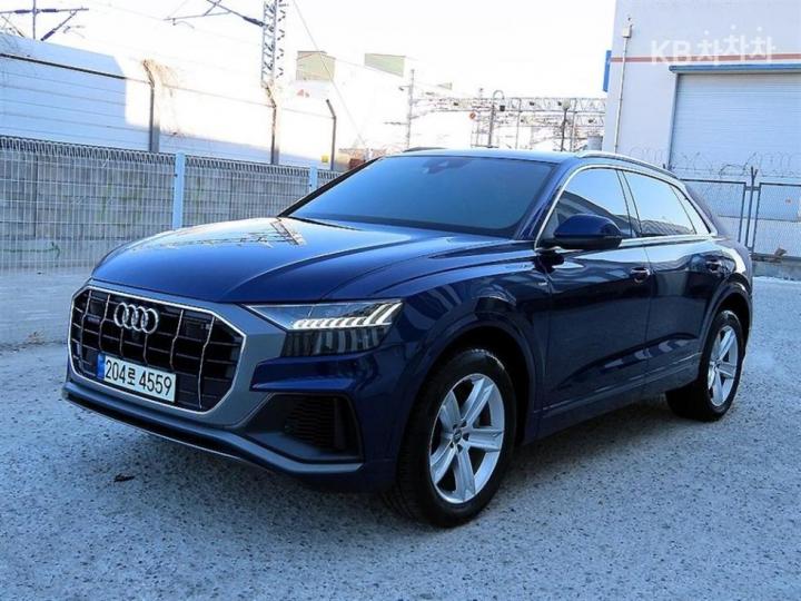 Audi Q8 3.0 45 TDI Quattro Premium 3