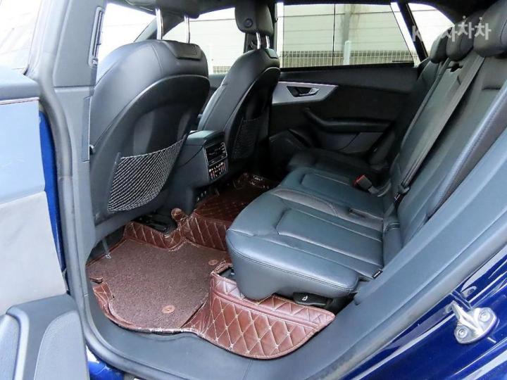 Audi Q8 3.0 45 TDI Quattro Premium 7