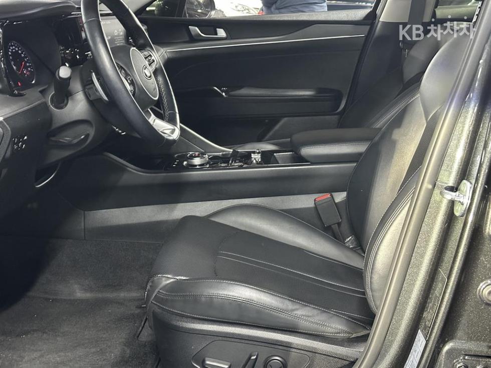 2020 - kia k5