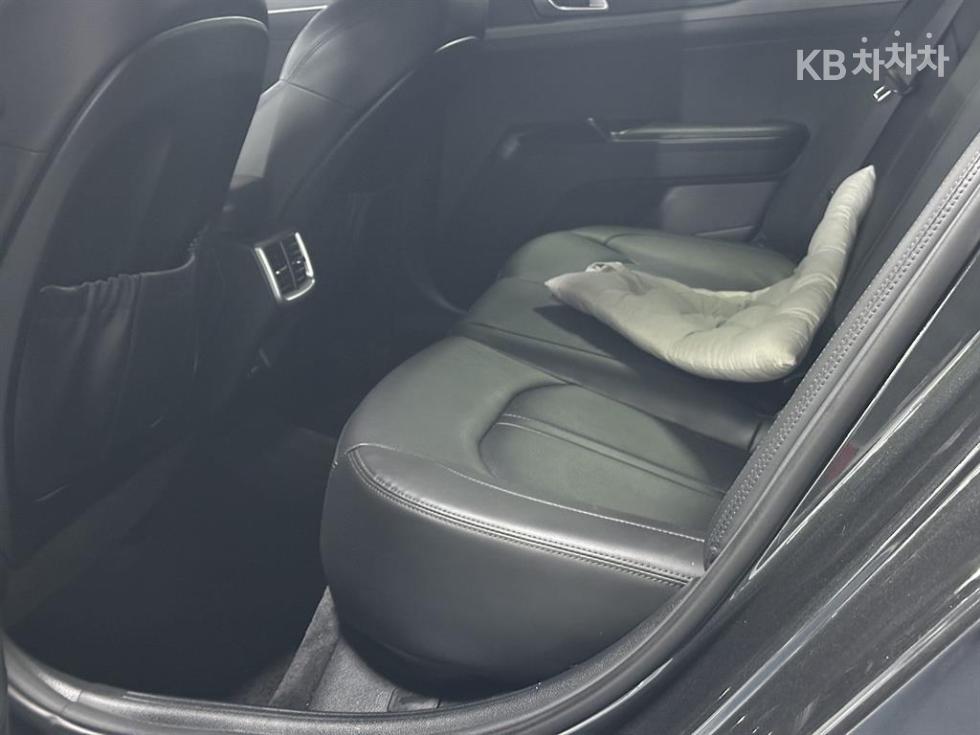 2020 - kia k5