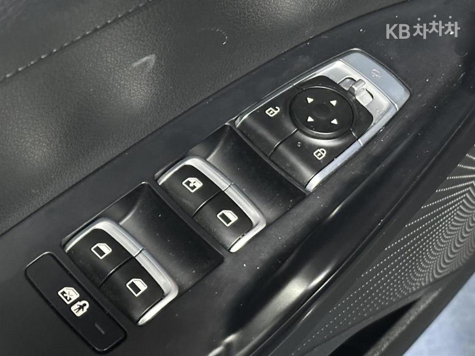 2020 - kia k5