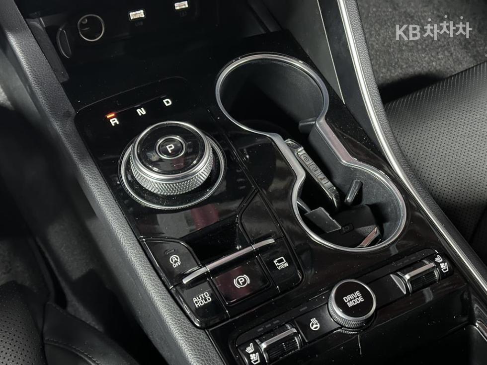 2020 - kia k5