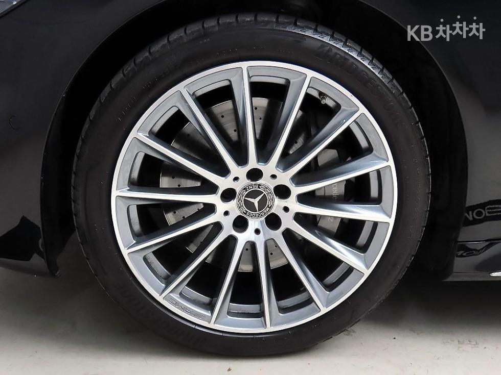 Mercedes-Benz S-klasse — miniaturë 20