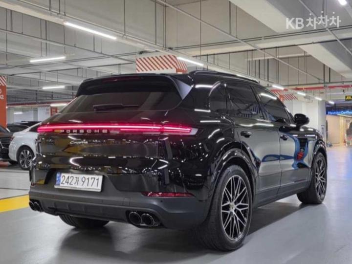 Porsche Cayenne 9Y0 3.0 S E-Hybrid Base Type 3