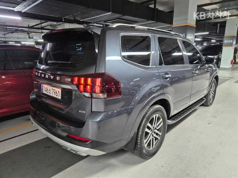 2022 - kia mohave