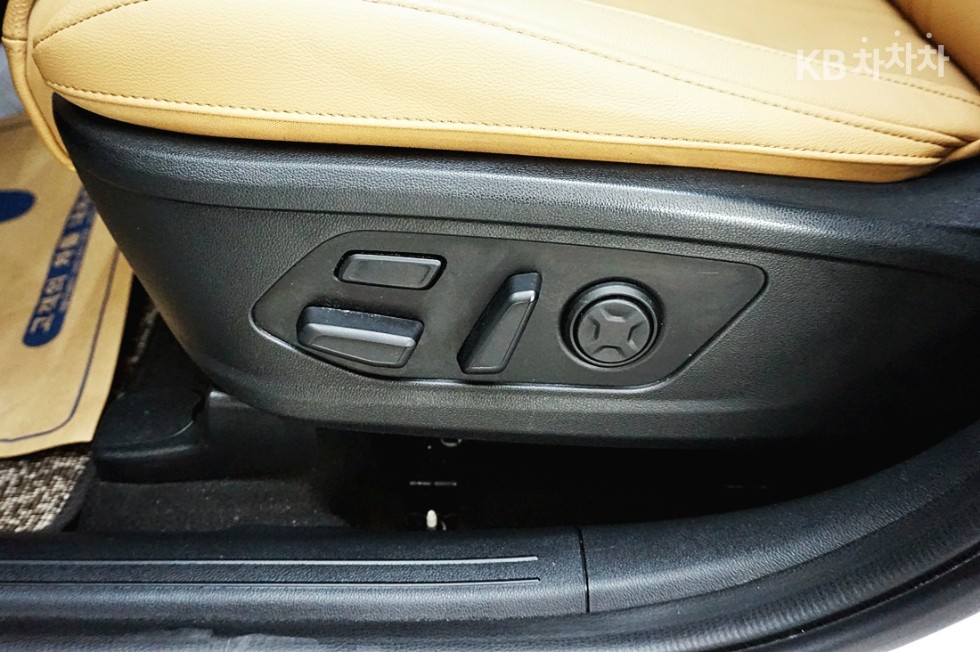 2023 - kia sorento