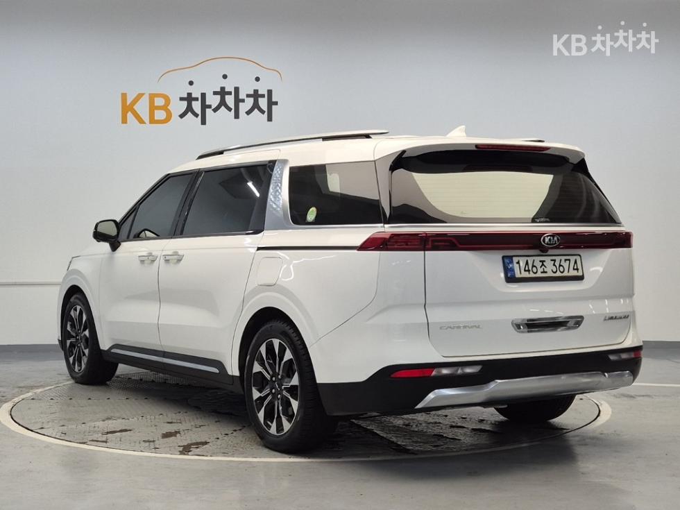 2021 - kia carnival