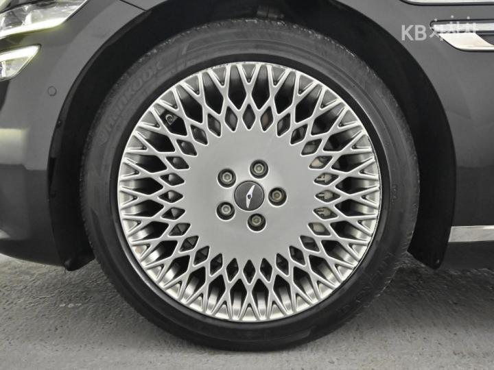 Genesis G80 RG3 2.5 T-GDi AWD 6