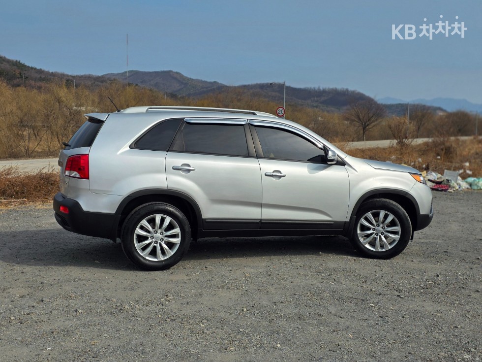 2011 - kia sorento