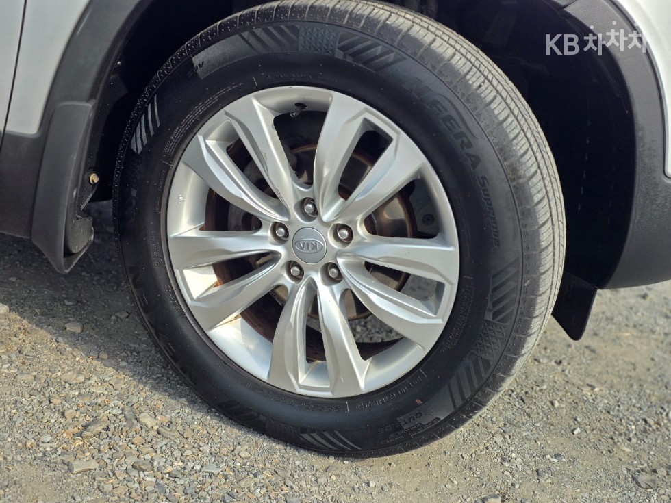 2011 - kia sorento