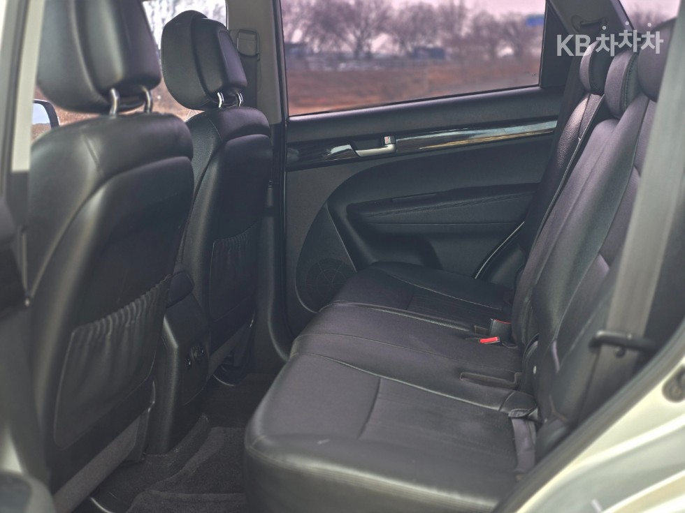 2011 - kia sorento