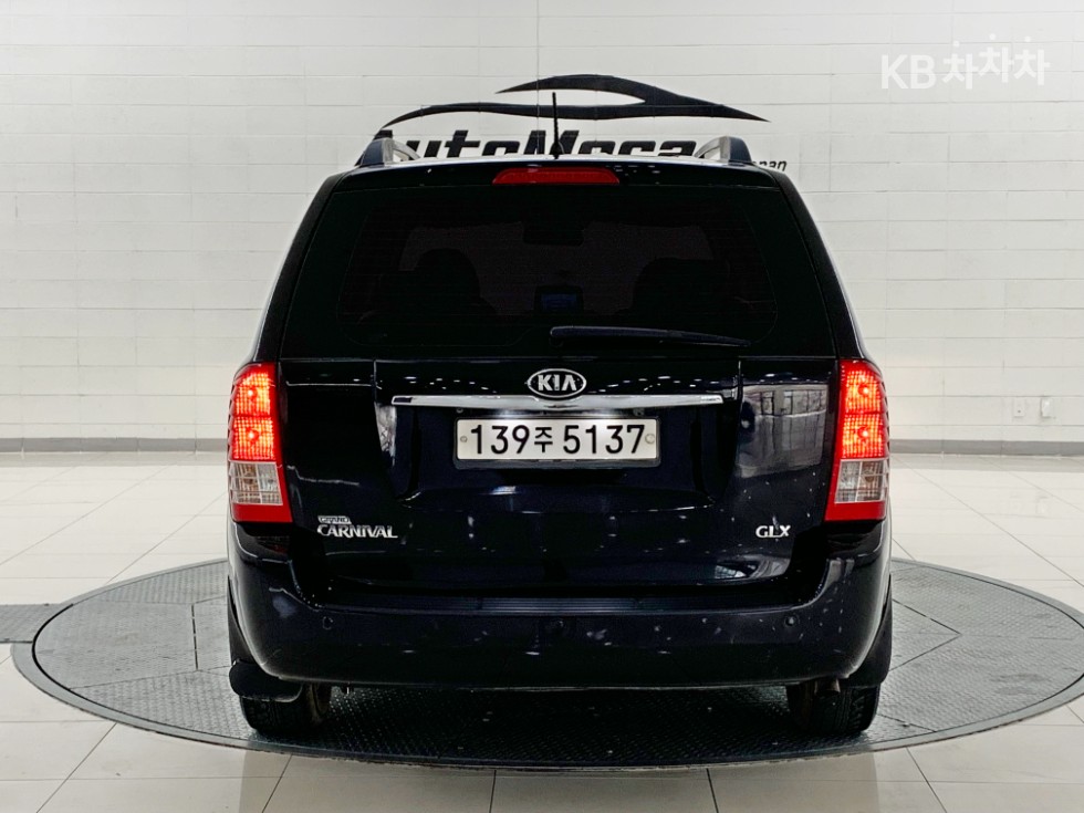 2013 - kia carnival