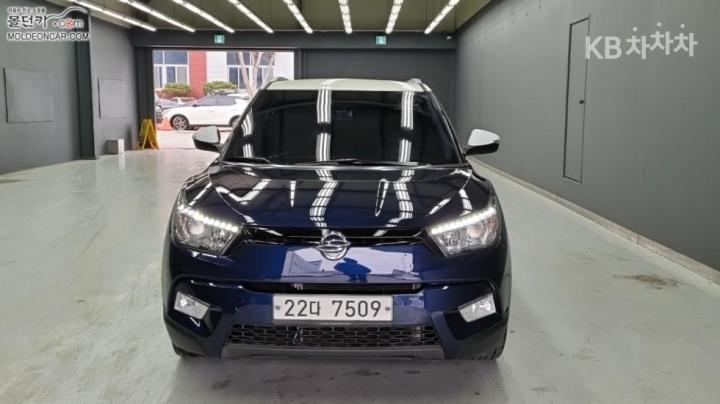 KG Mobility (Ssangyong) Tivoli Gasoline LX Premium Type 4