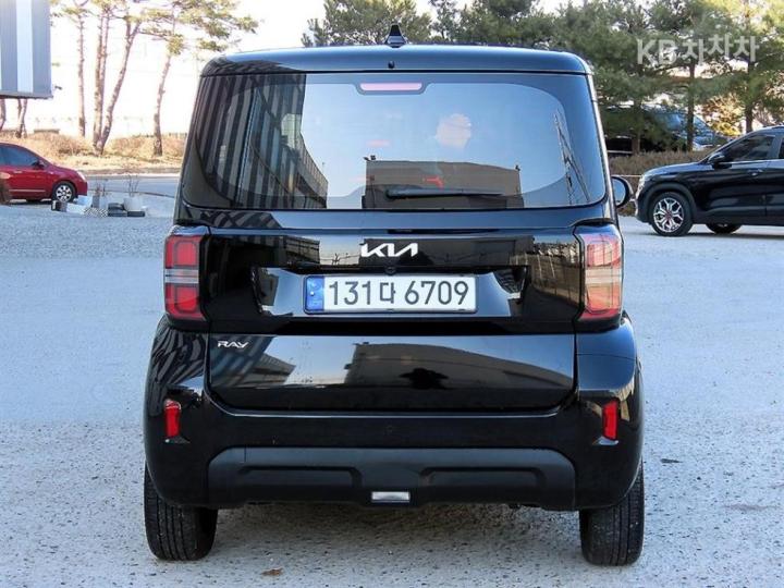 Kia Ray 1.0 Gasoline Signature — фото 4