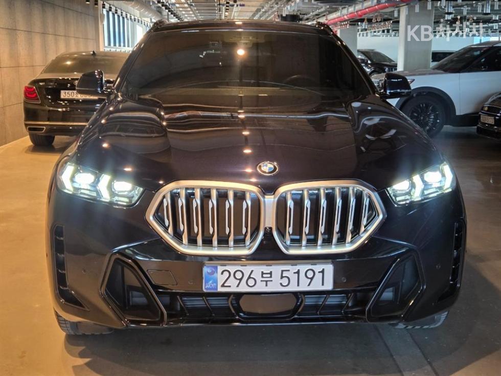 BMW X6 — miniaturë 2