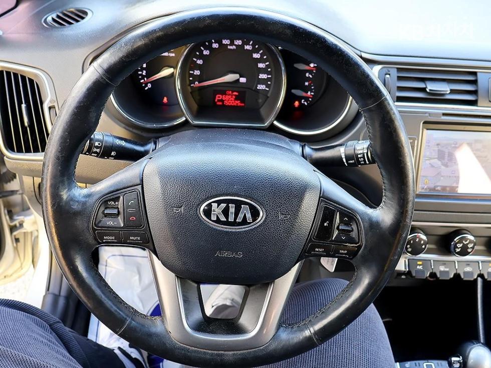 2015 - kia pride