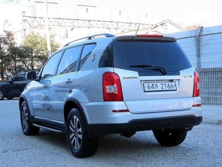 KG Mobility (Ssangyong) Rexton W 4WD RX7 Luxury 4
