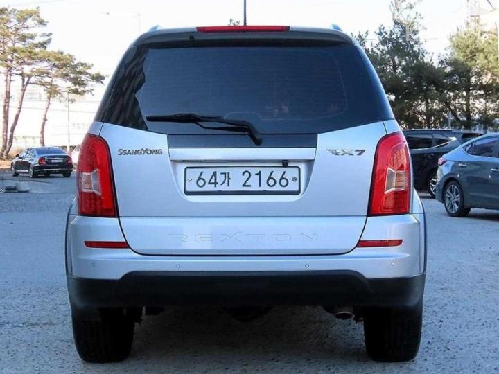 KG Mobility (Ssangyong) Rexton W 4WD RX7 Luxury 5