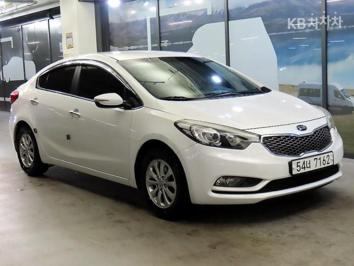 Kia K3 Luxury 2