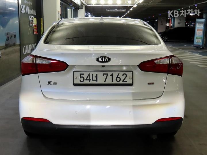 Kia K3 Luxury 6