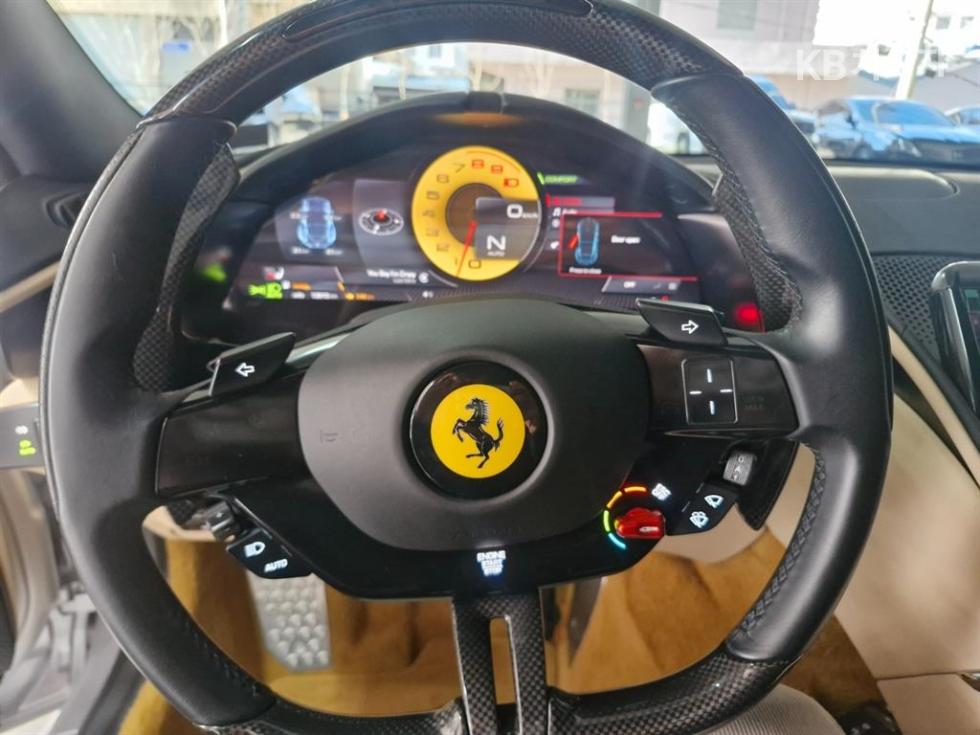 Ferrari Roma — miniaturë 9