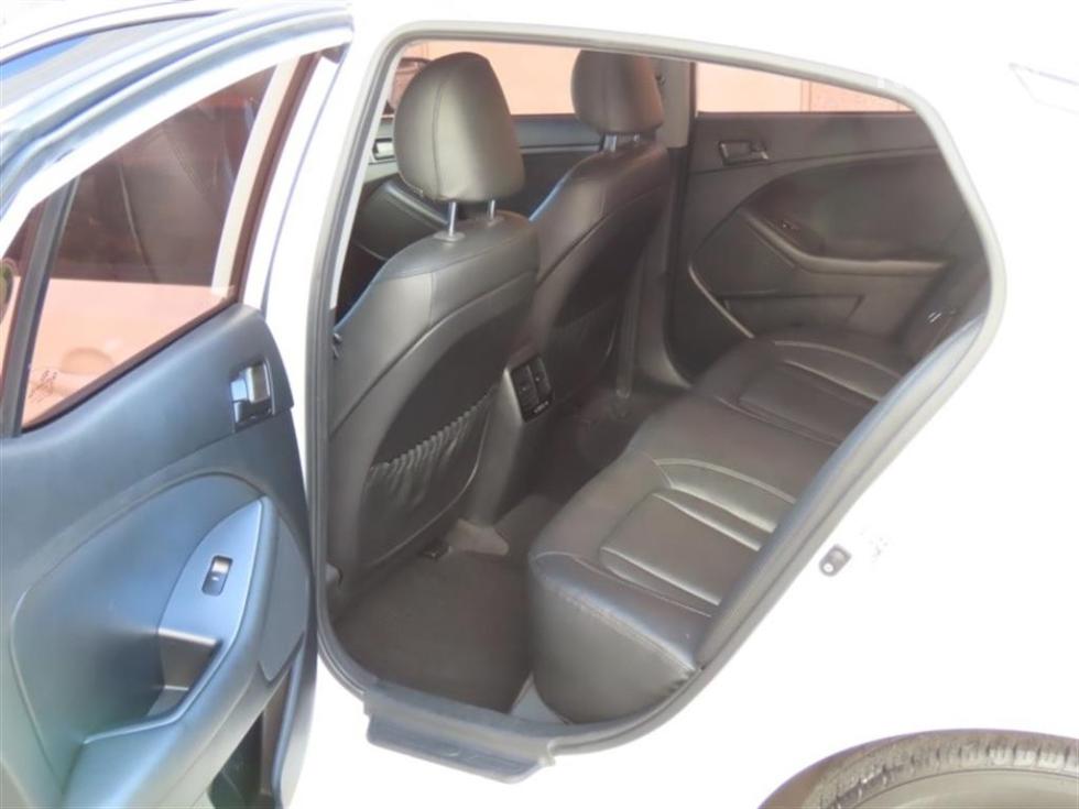 2011 - kia k5
