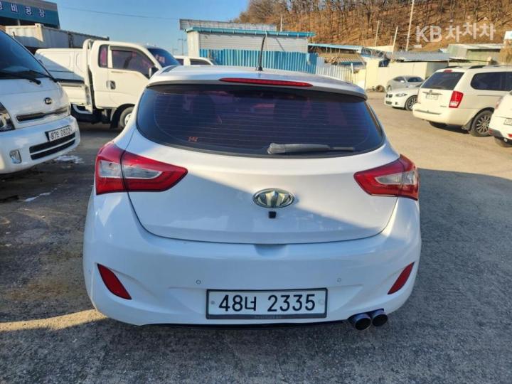 Hyundai i30 New 1.6 VGT Extreme 5