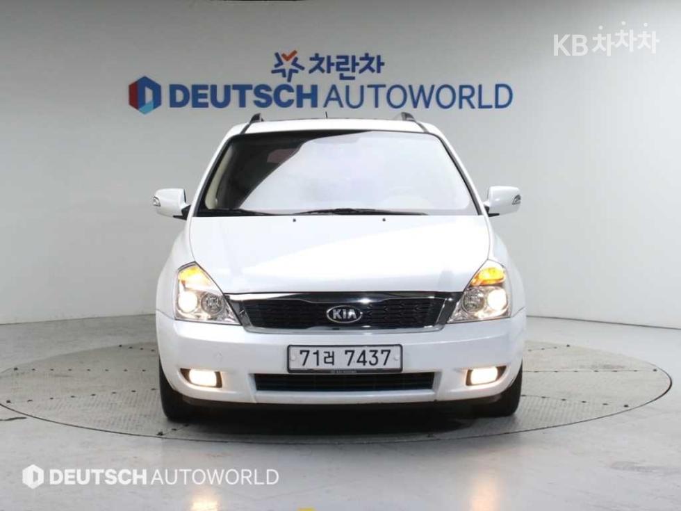 2013 - kia carnival