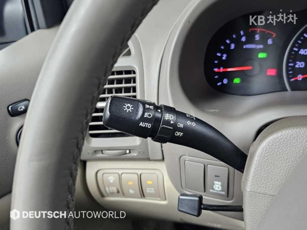 2013 - kia carnival
