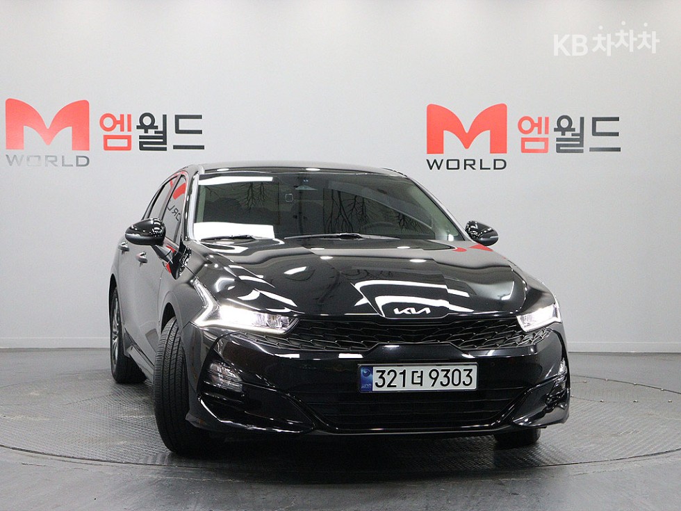 2022 - kia k5