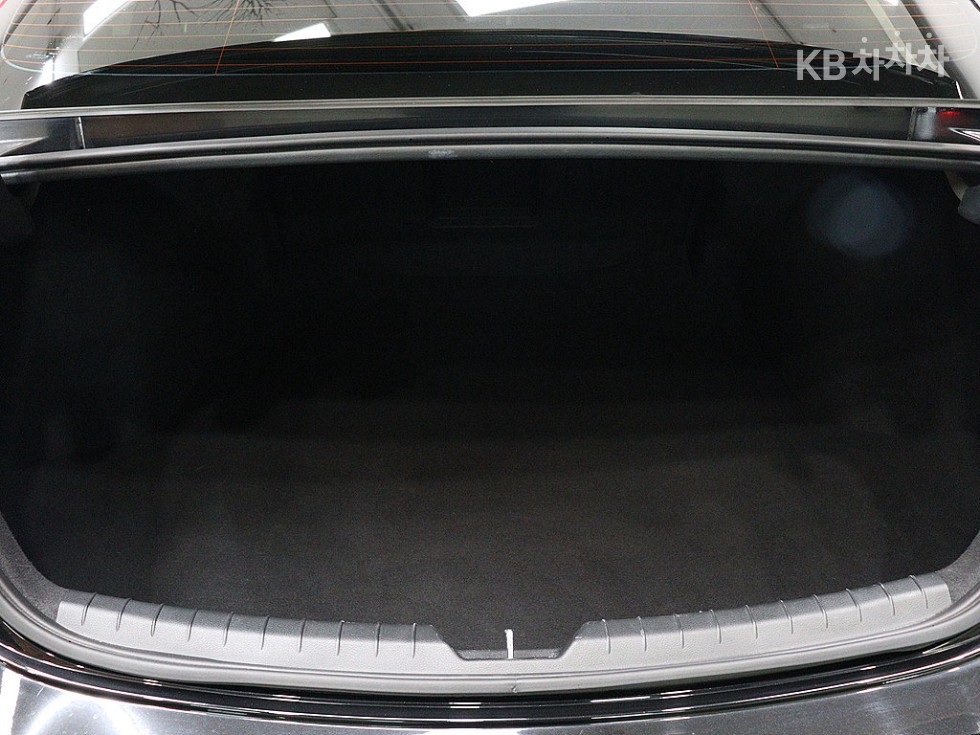 2022 - kia k5