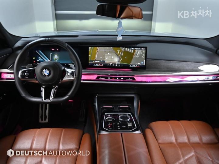 BMW 7 Series G70 740d xDrive M Sport Executive 8