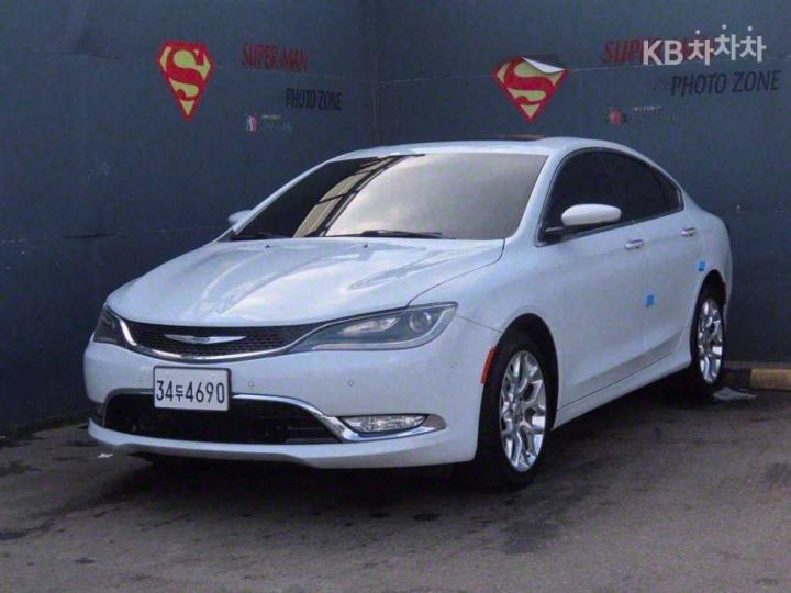 Chrysler 200 2.4 C 3