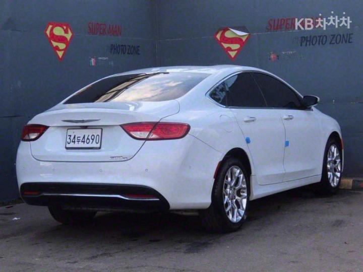 Chrysler 200 2.4 C 5