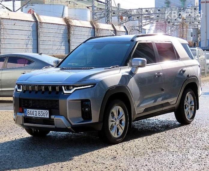 KG Mobility (Ssangyong) Torres Van J100 Gasoline Turbo 1.5 2WD T7 3