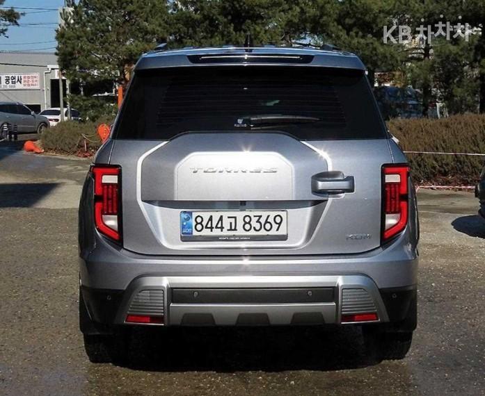 KG Mobility (Ssangyong) Torres Van J100 Gasoline Turbo 1.5 2WD T7 5