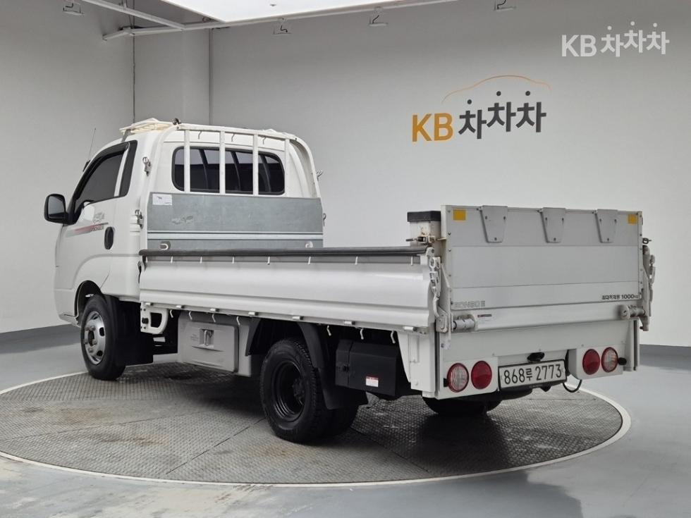 2022 - kia bongo iii