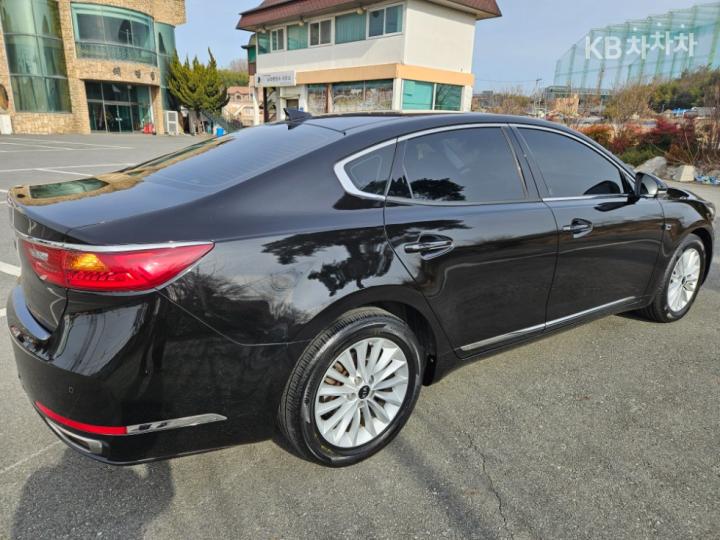 Kia K7 2.4 GDI Prestige 6