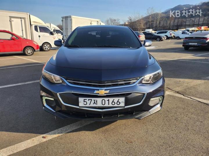 Chevrolet Malibu 1.5 Turbo LS 2